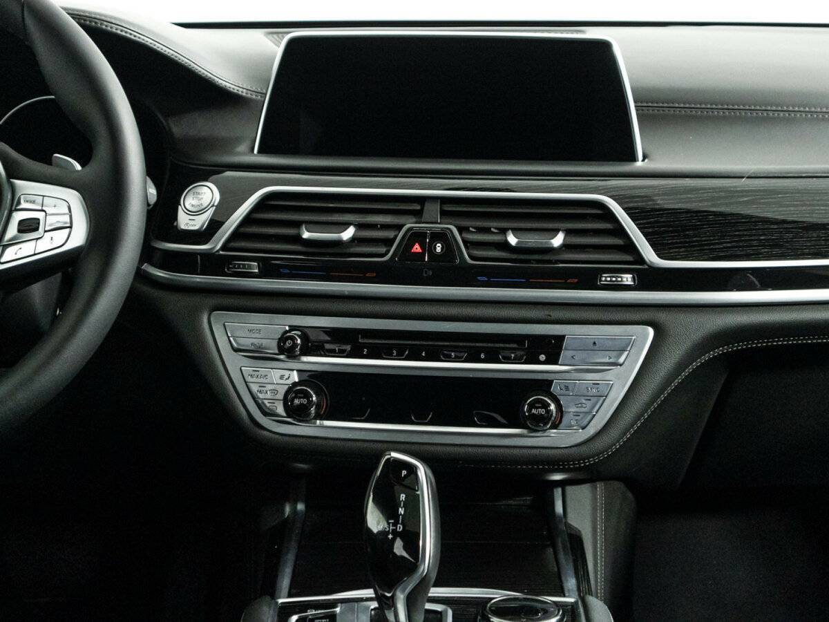 БМВ 7 серии б/у, 2016, Автоматическая. Фото: #13