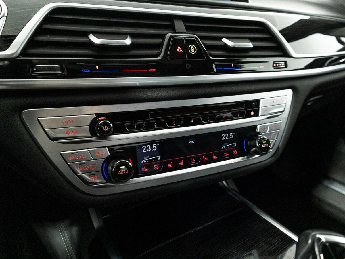 БМВ 7 серии б/у, 2016, Автоматическая. Фото: #24