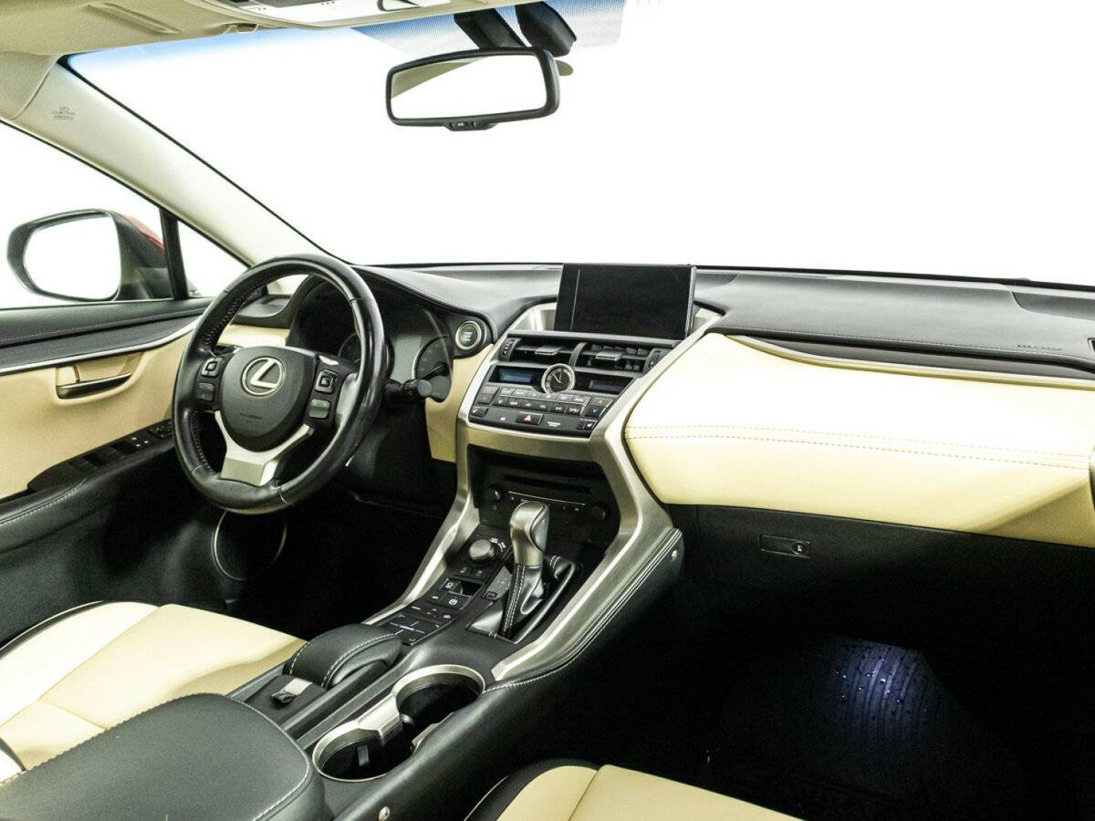 Лексус Н-Икс б/у, 2015, Вариатор. Фото: #8