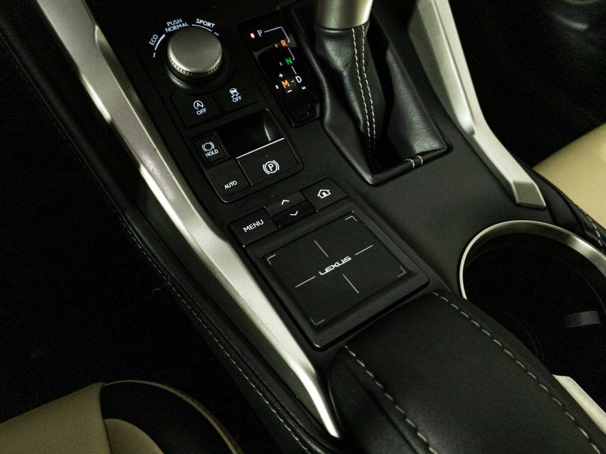 Лексус Н-Икс б/у, 2015, Вариатор. Фото: #21