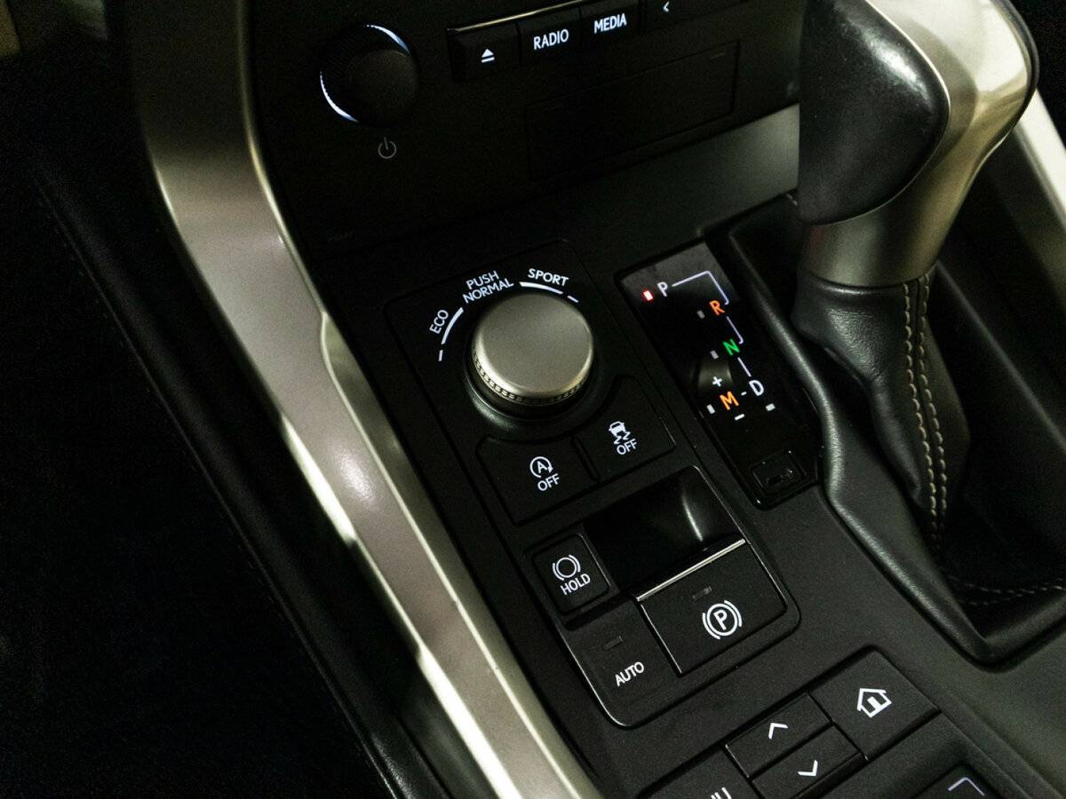 Лексус Н-Икс б/у, 2015, Вариатор. Фото: #22