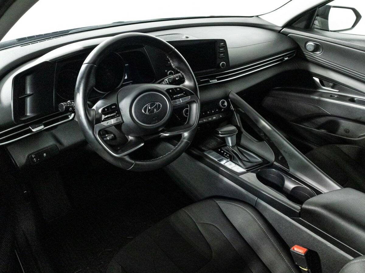 Хендай Елантра б/у, 2021, Автоматическая. Фото: #10