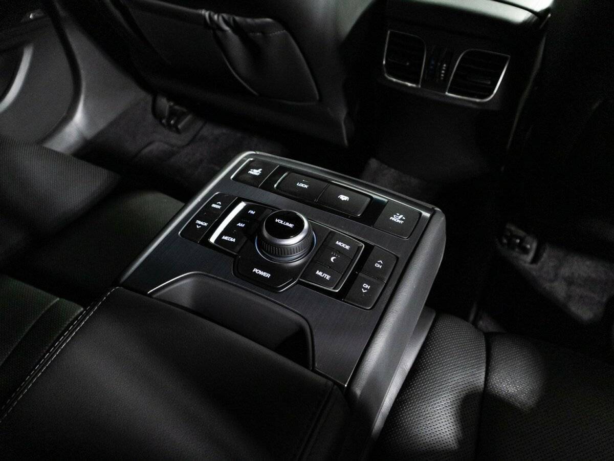 Хендай Генезис б/у, 2015, Автоматическая. Фото: #19