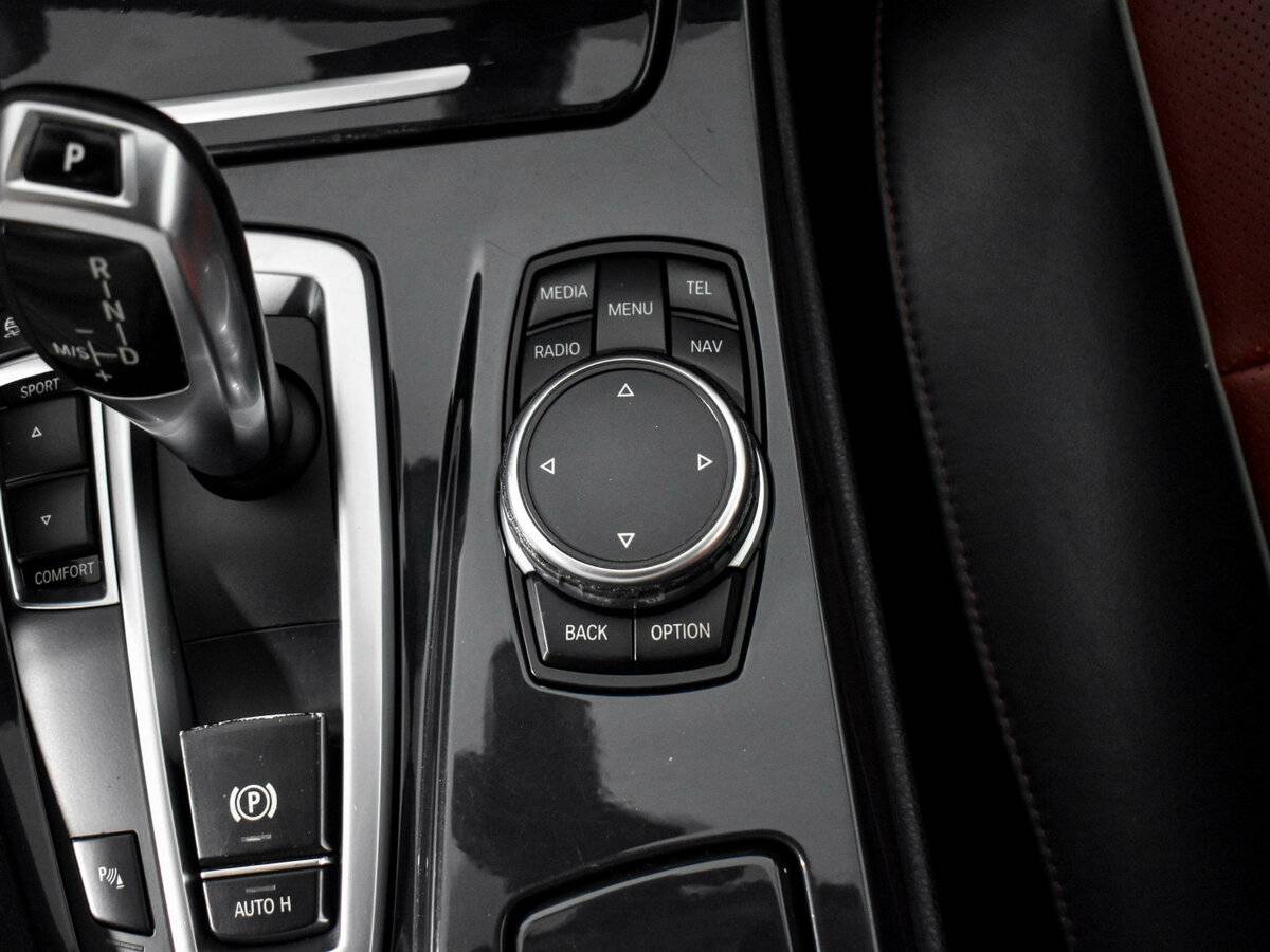 БМВ 5 серии б/у, 2013, Автоматическая. Фото: #9