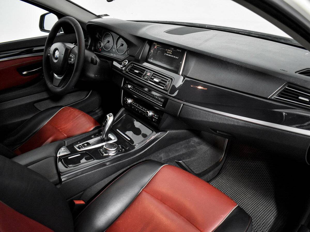 БМВ 5 серии б/у, 2013, Автоматическая. Фото: #13