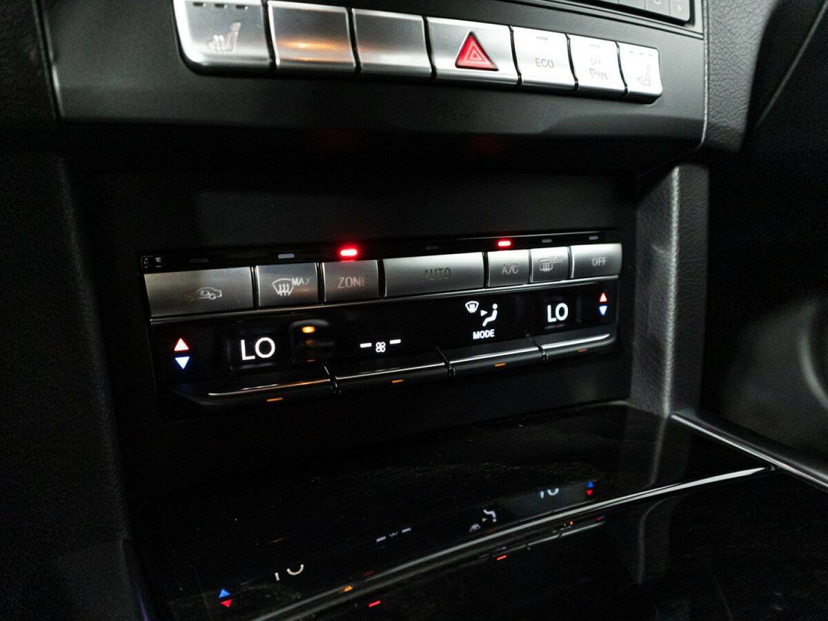 Мерседес-Бенц Е-Класс б/у, 2015, Автоматическая. Фото: #16