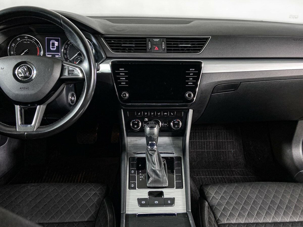 Шкода Суперб б/у, 2020, Роботизированная. Фото: #7