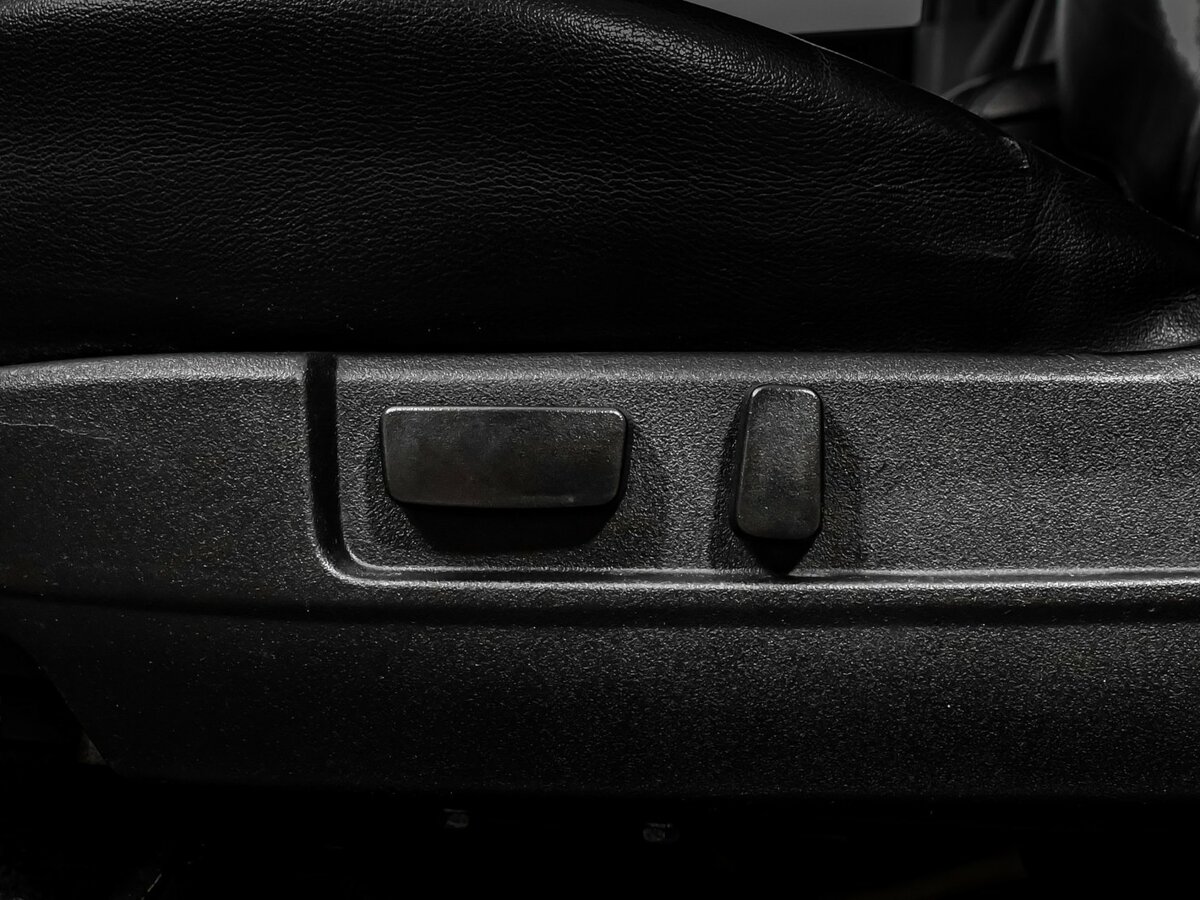 Митсубиши Паджеро Спорт б/у, 2013, Автоматическая. Фото: #10