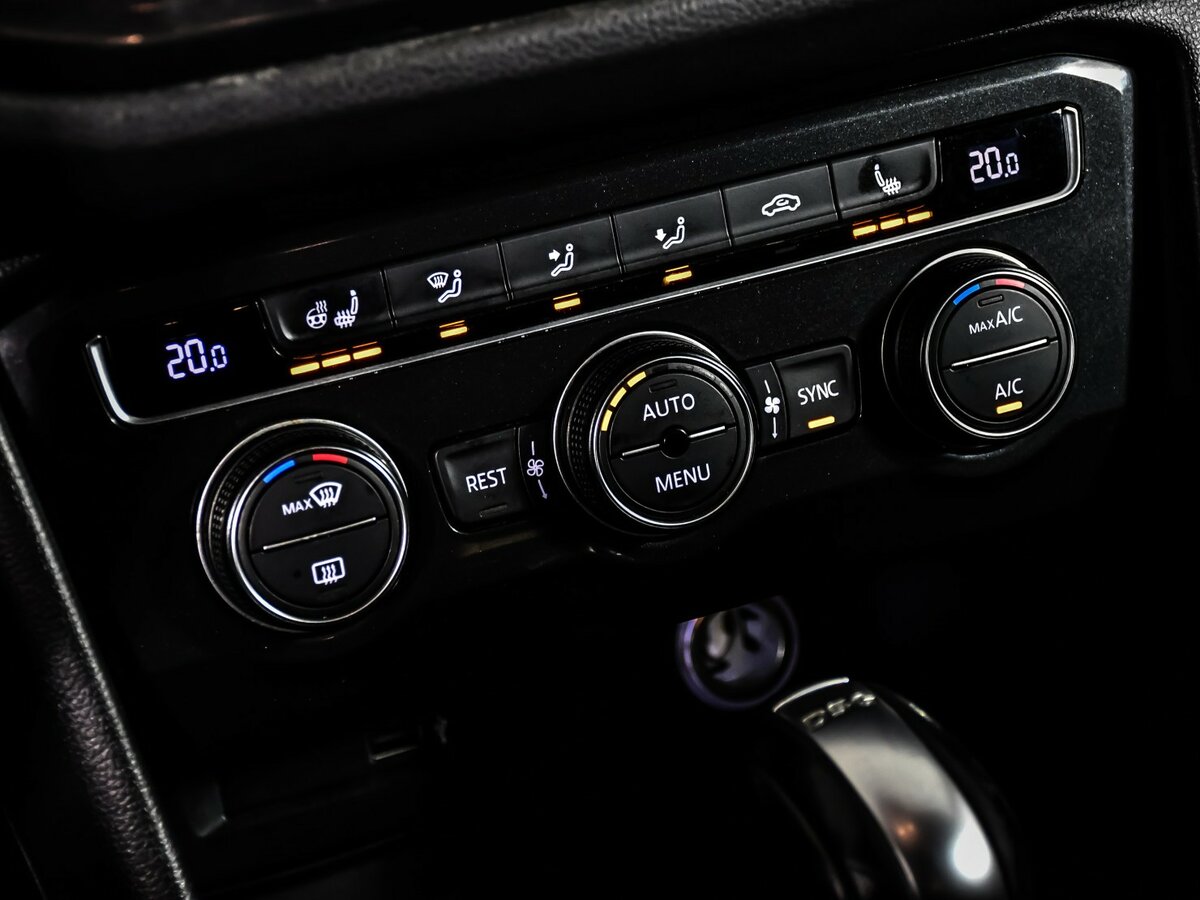 Фольксваген Тигуан б/у, 2017, Роботизированная. Фото: #13