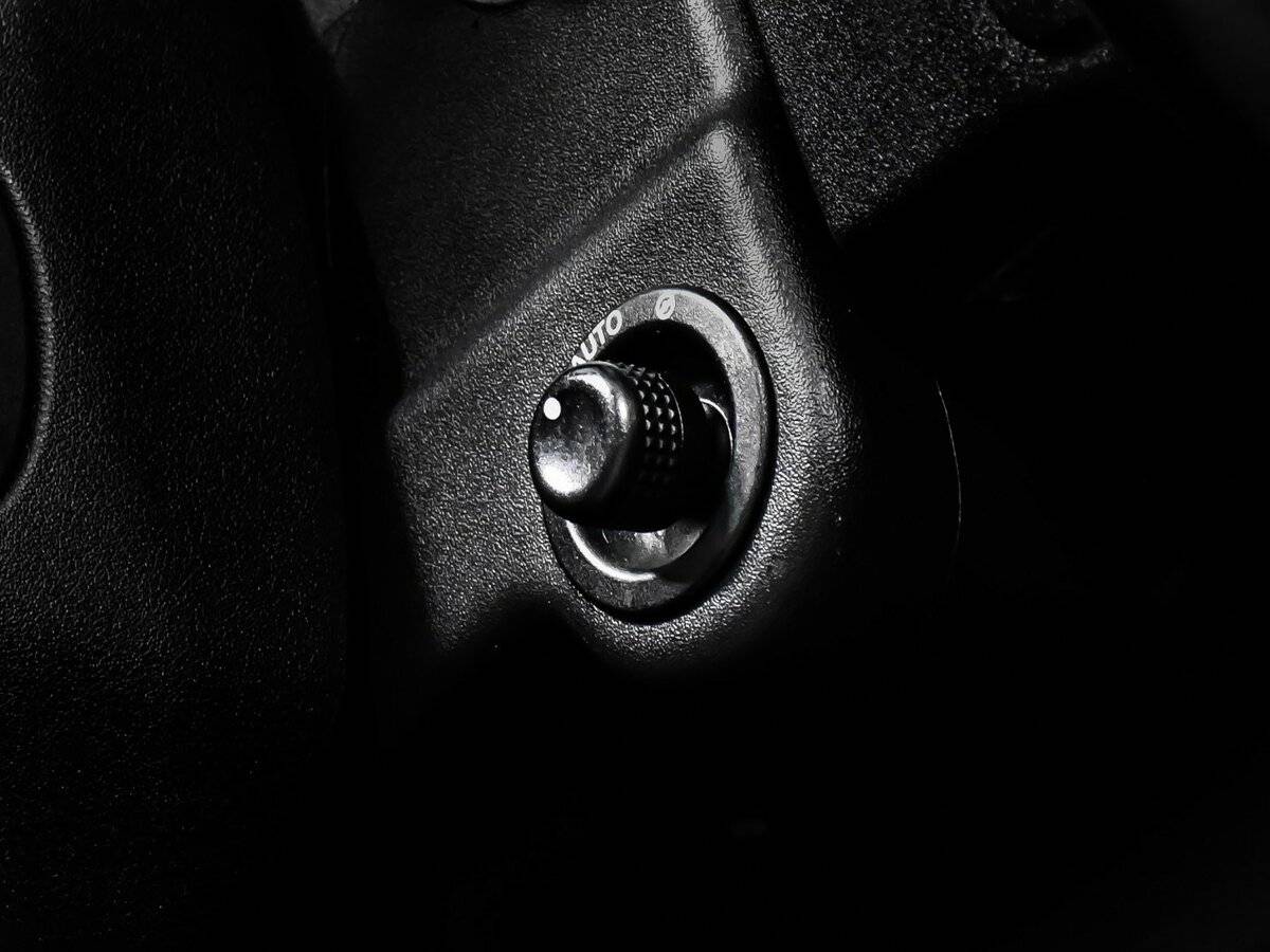 Лэнд Ровер Дискавери б/у, 2013, Автоматическая. Фото: #19