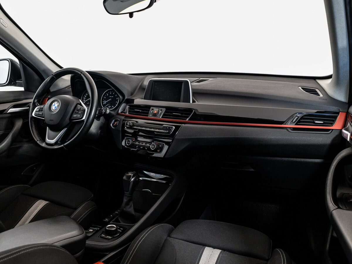 БМВ Икс1 б/у, 2017, Автоматическая. Фото: #7