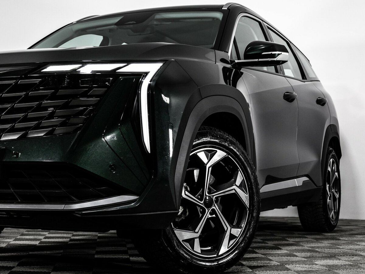 Джили Атлас б/у, 2023, Роботизированная. Фото: #1