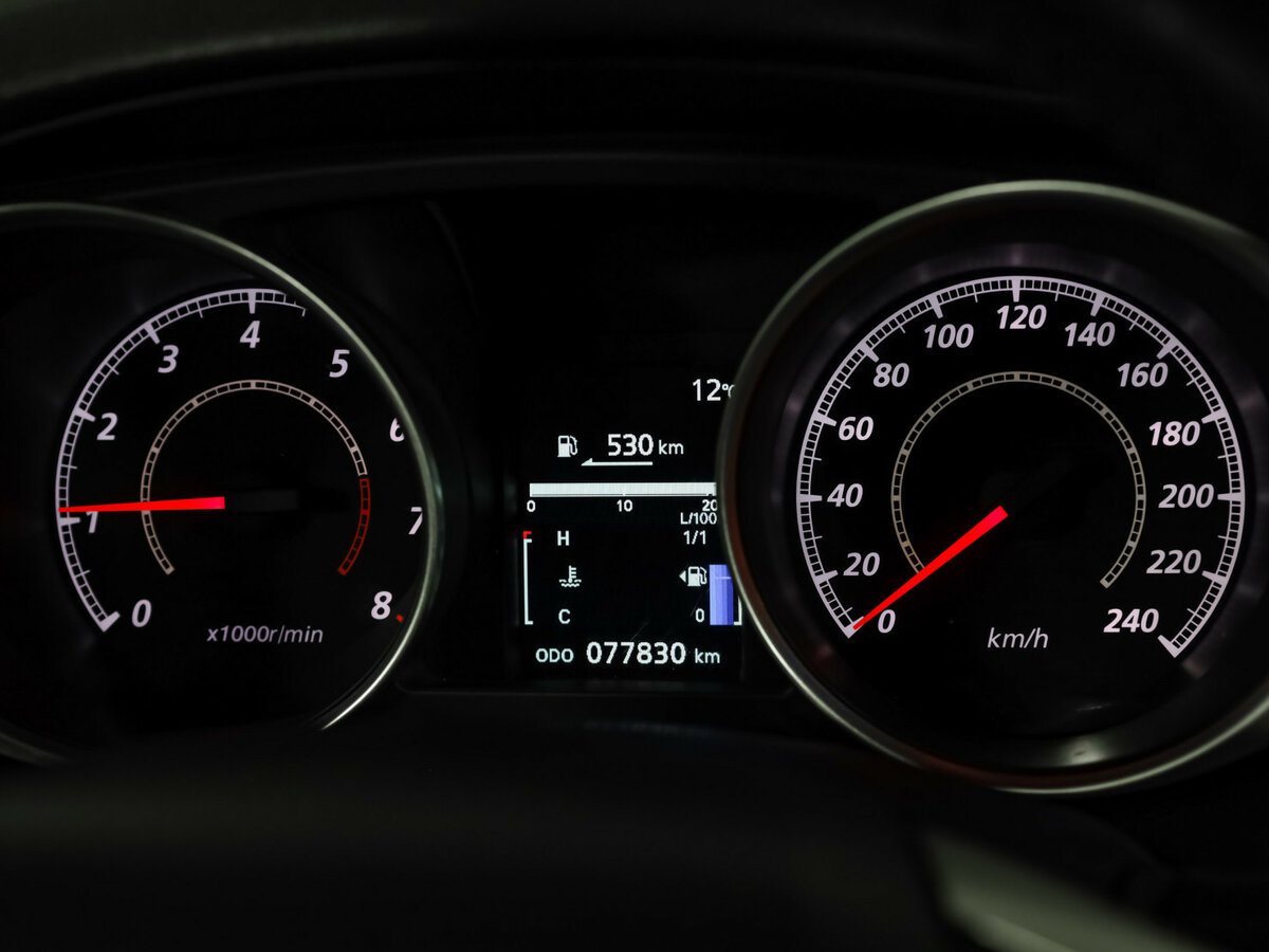 Митсубиши АС-Икс б/у, 2014, Механическая. Фото: #8