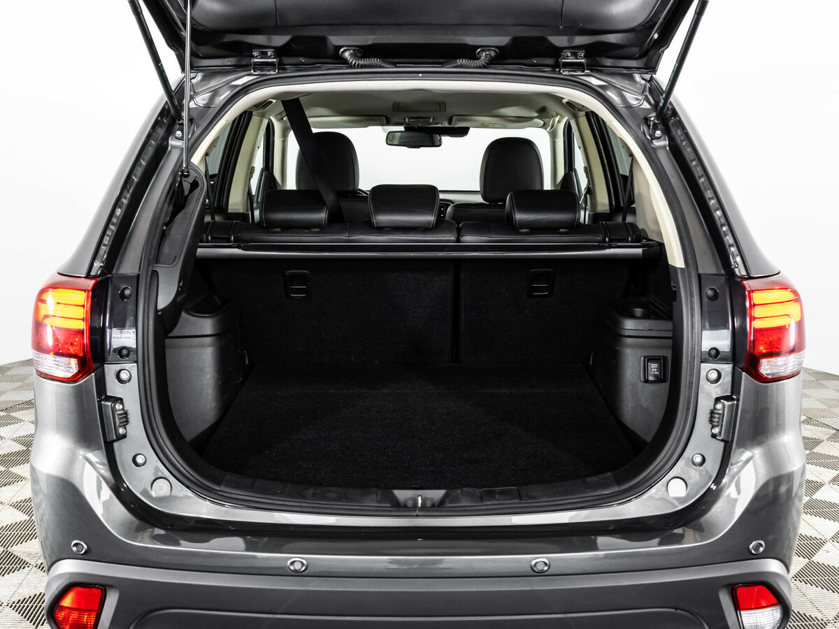 Митсубиши Оутлэндер б/у, 2018, Автоматическая. Фото: #21