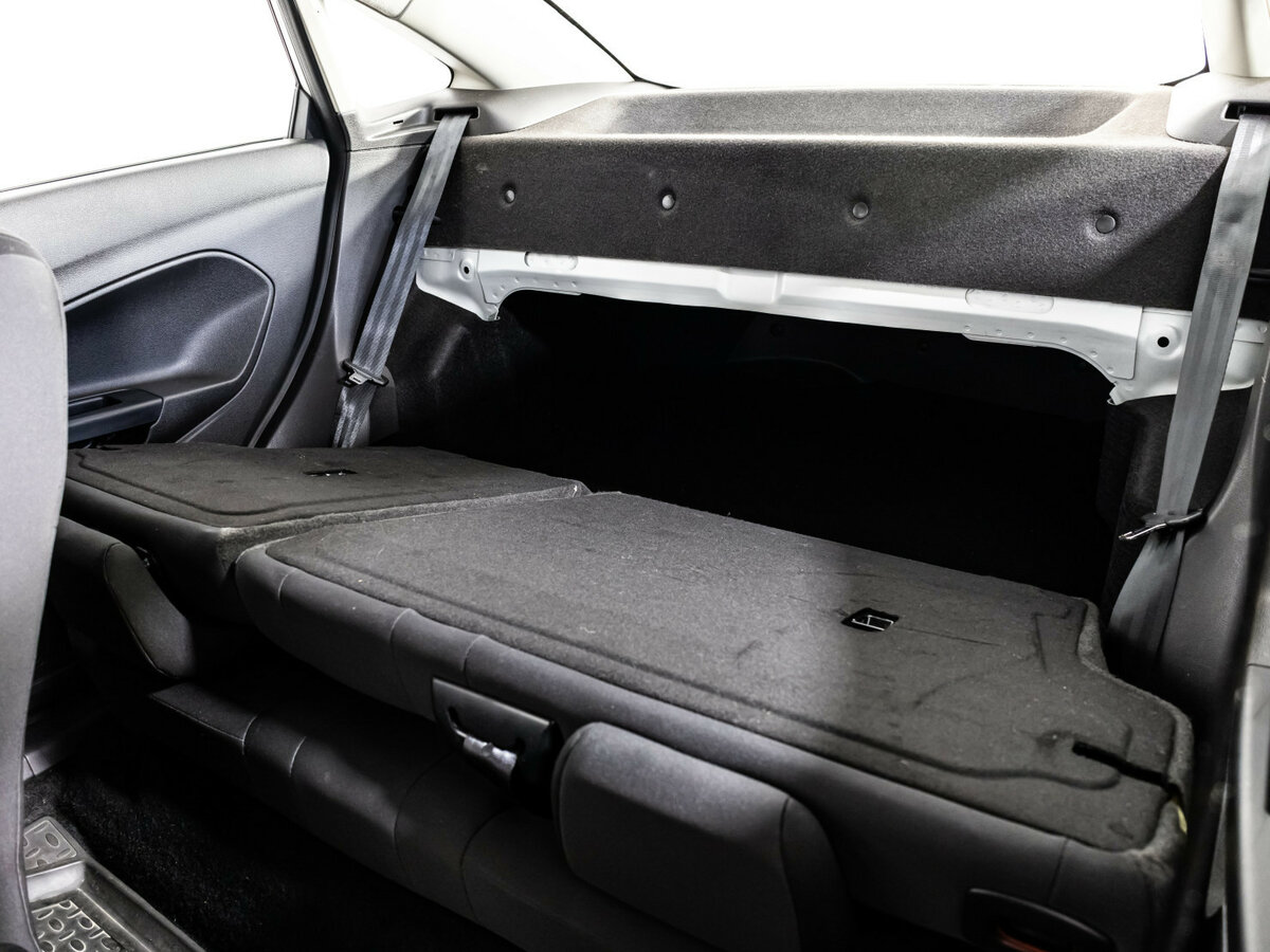 Форд Фиеста б/у, 2016, Роботизированная. Фото: #14