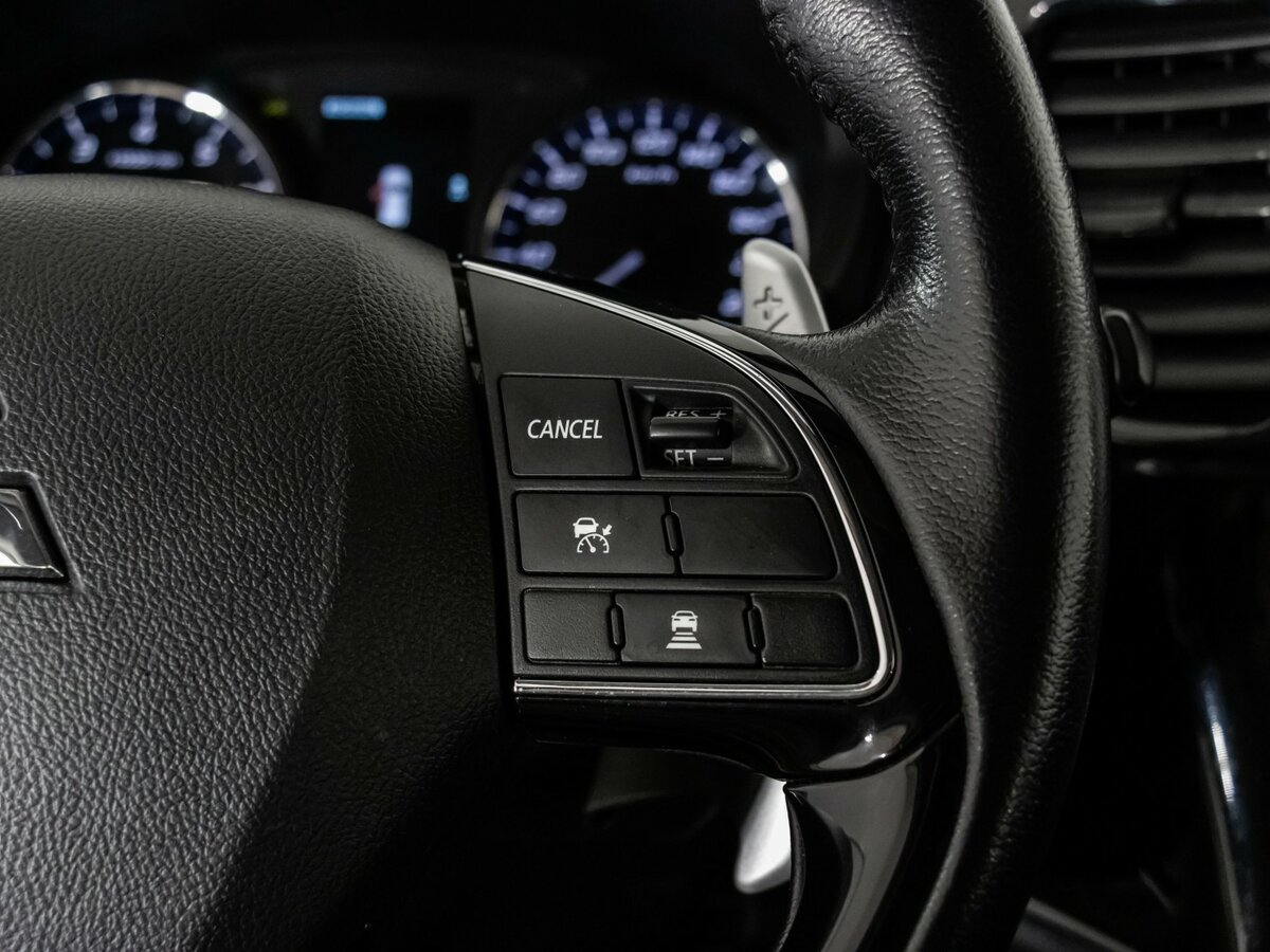 Митсубиши Оутлэндер б/у, 2017, Автоматическая. Фото: #9