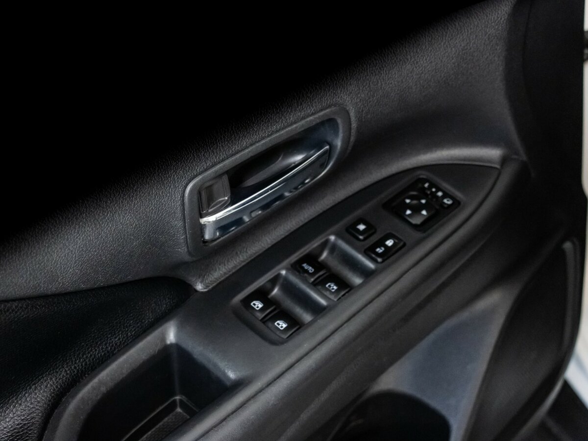 Митсубиши Оутлэндер б/у, 2017, Автоматическая. Фото: #12