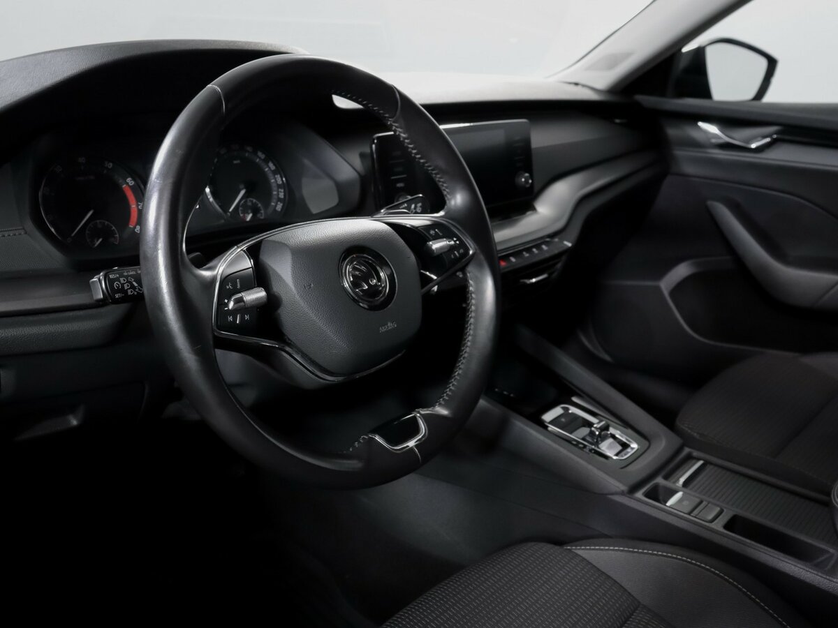 Шкода Октавия б/у, 2020, Роботизированная. Фото: #10