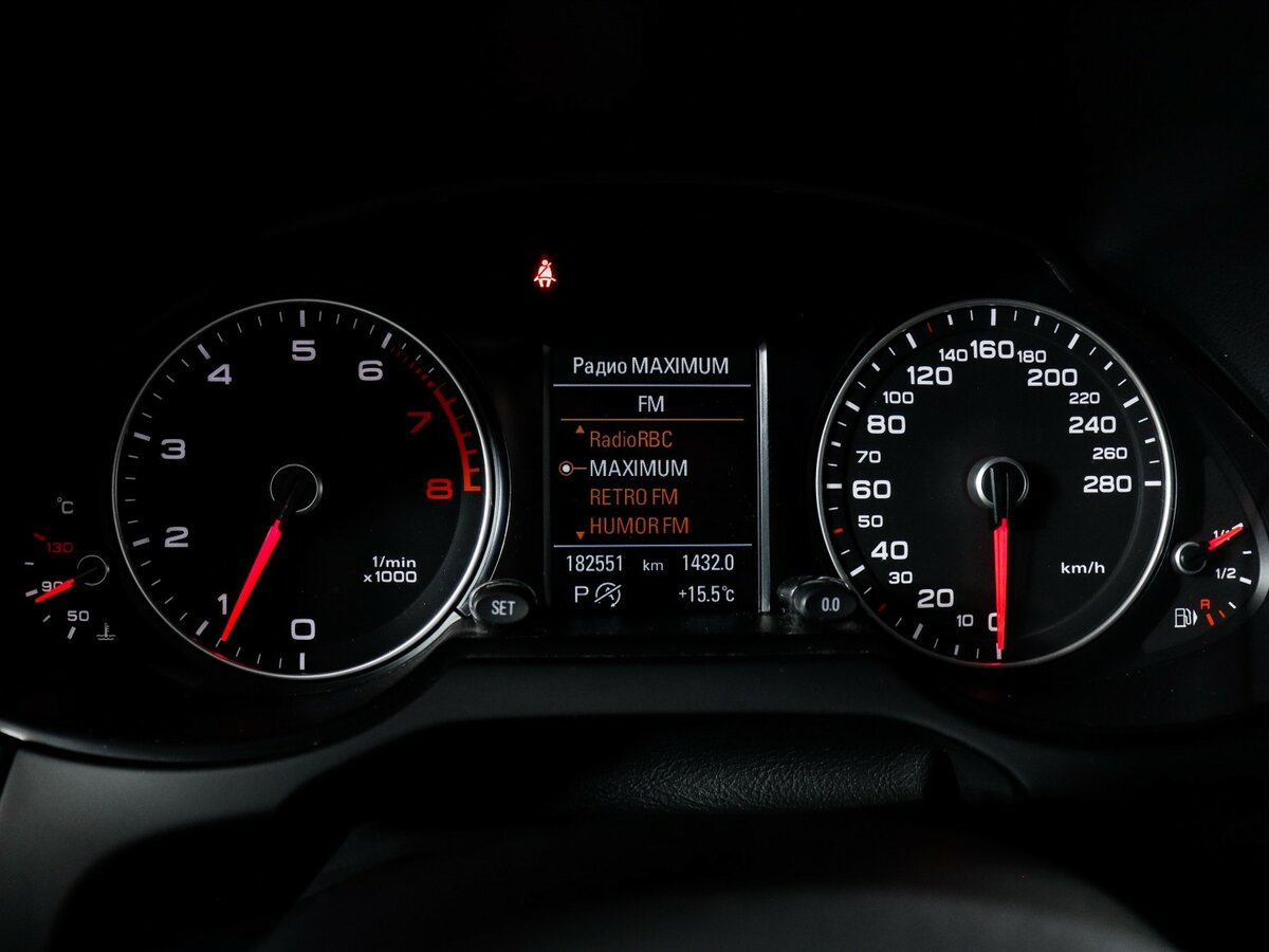 Ауди К5 б/у, 2015, Автоматическая. Фото: #8