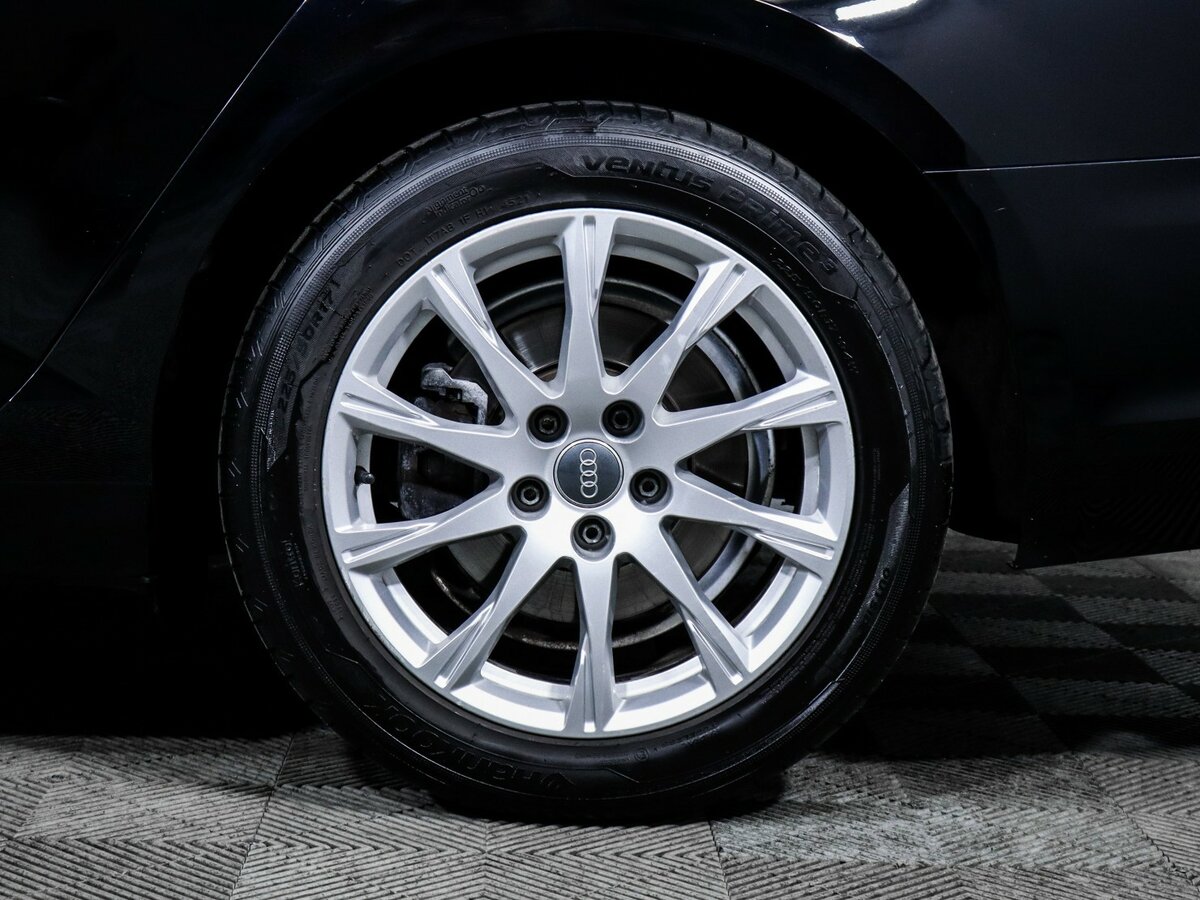 Ауди А4 б/у, 2019, Роботизированная. Фото: #11