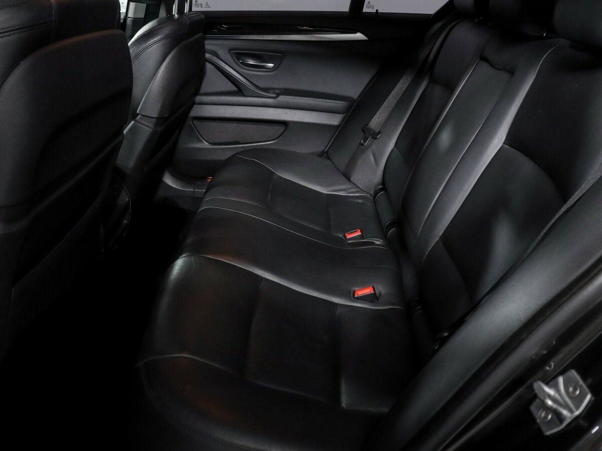 БМВ 5 серии б/у, 2014, Автоматическая. Фото: #7