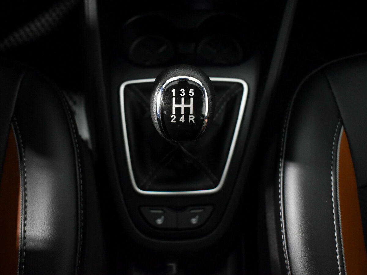 Лада (ВАЗ) Веста б/у, 2023, Механическая. Фото: #9