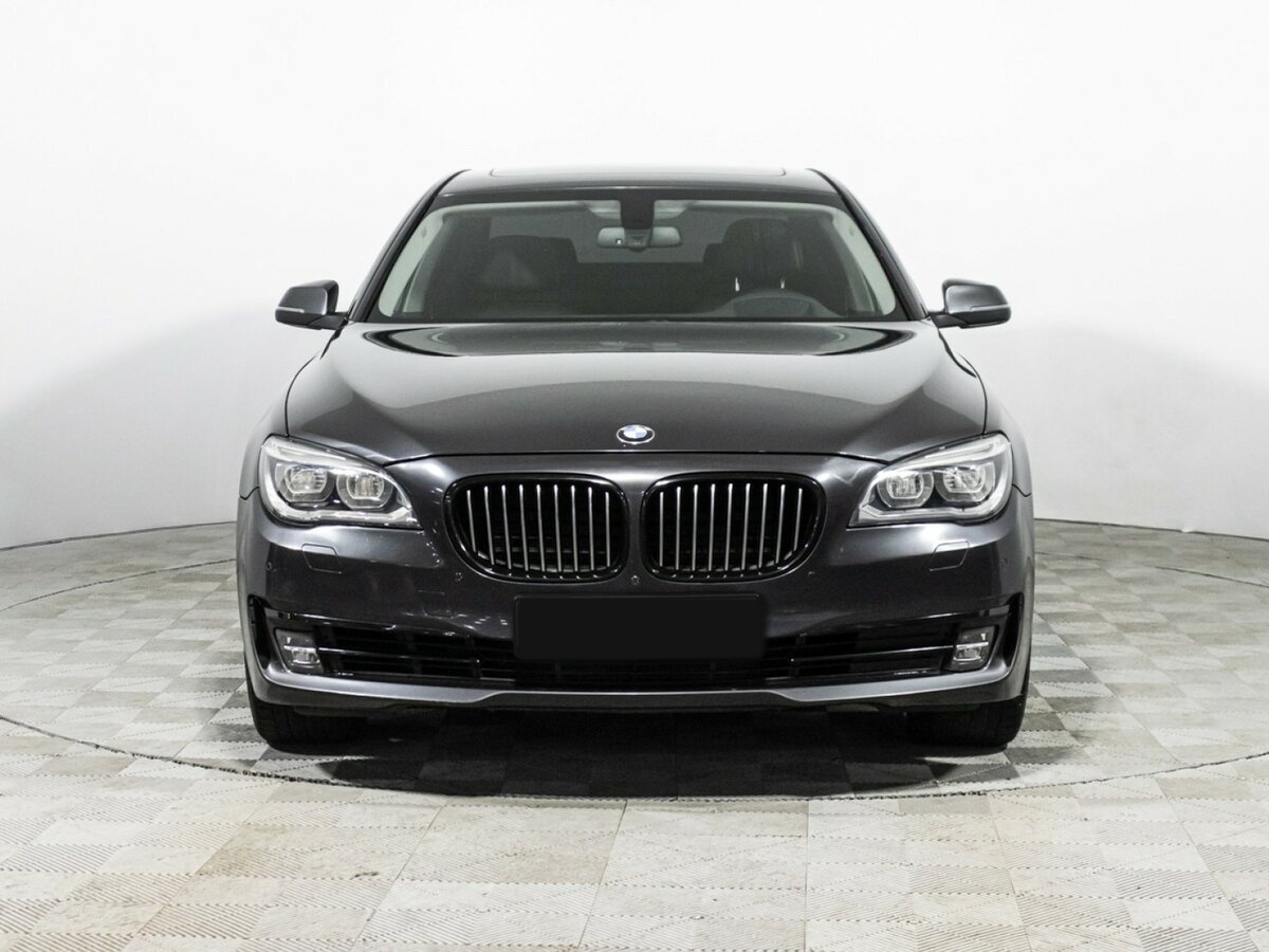 БМВ 7 серии б/у, 2013, Автоматическая. Фото: #1