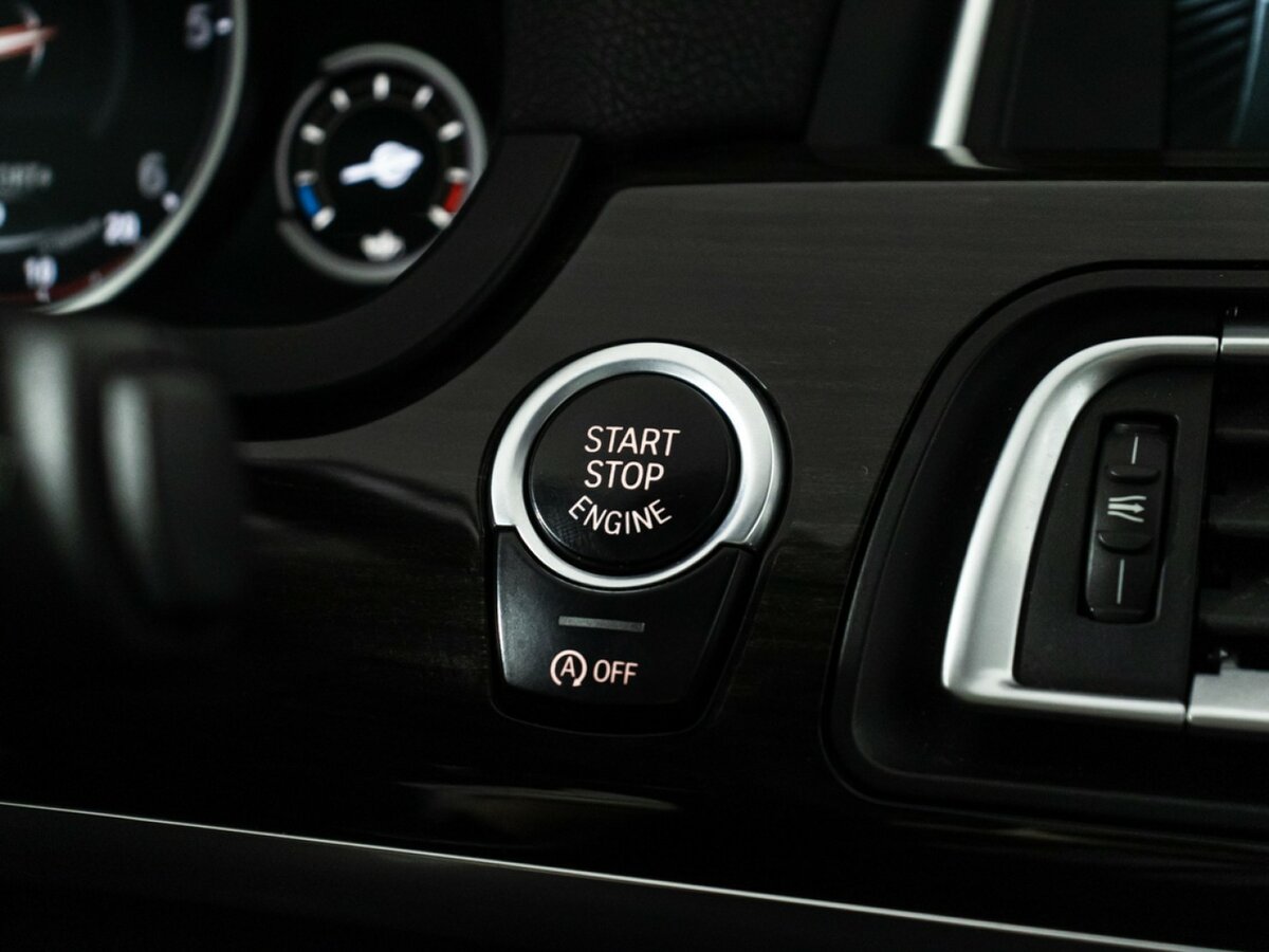 БМВ 7 серии б/у, 2013, Автоматическая. Фото: #20