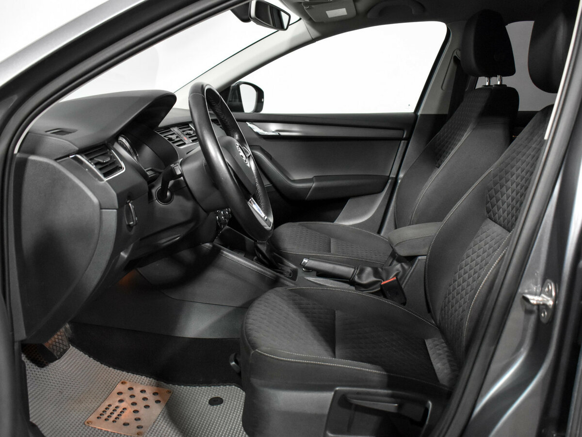 Шкода Октавия б/у, 2017, Роботизированная. Фото: #9