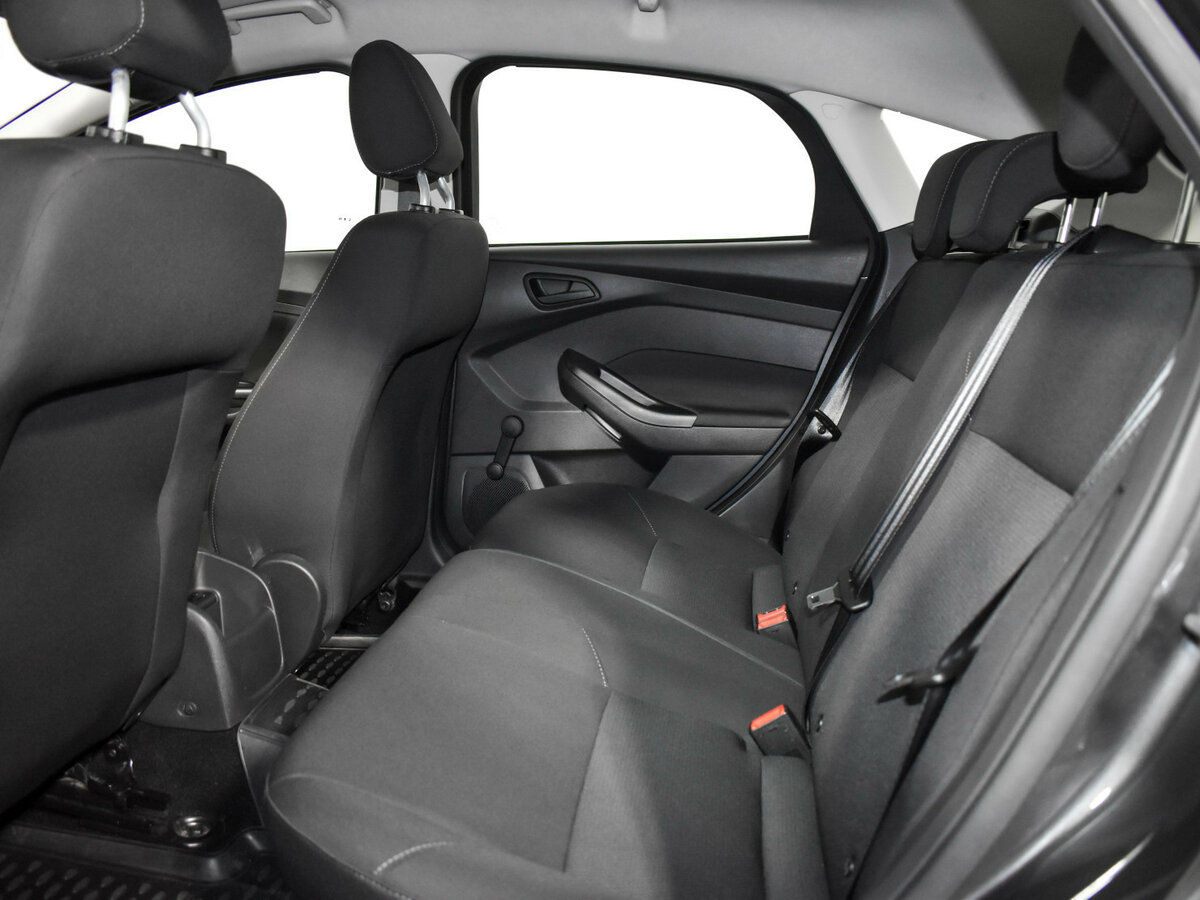 Форд Фокус б/у, 2016, Механическая. Фото: #10