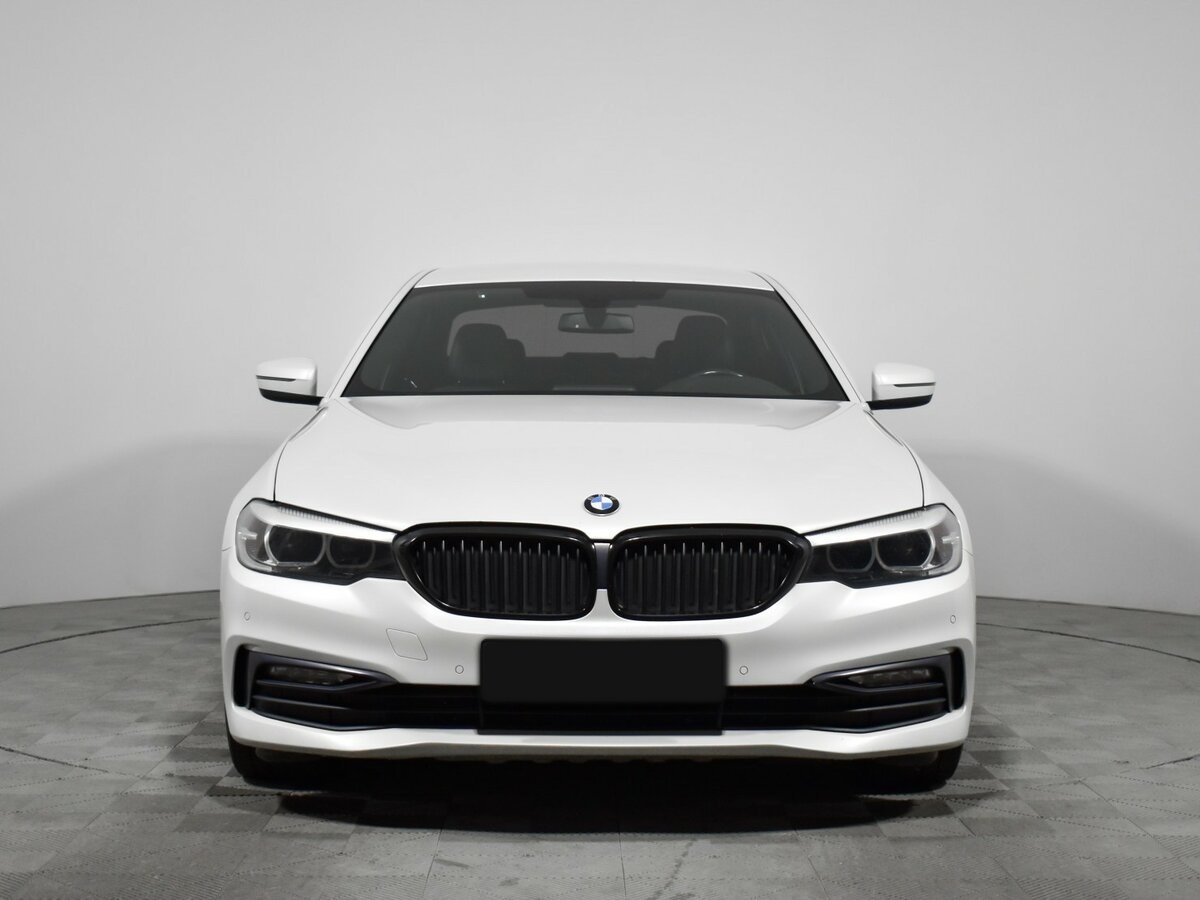 БМВ 5 серии б/у, 2017, Автоматическая. Фото: #1