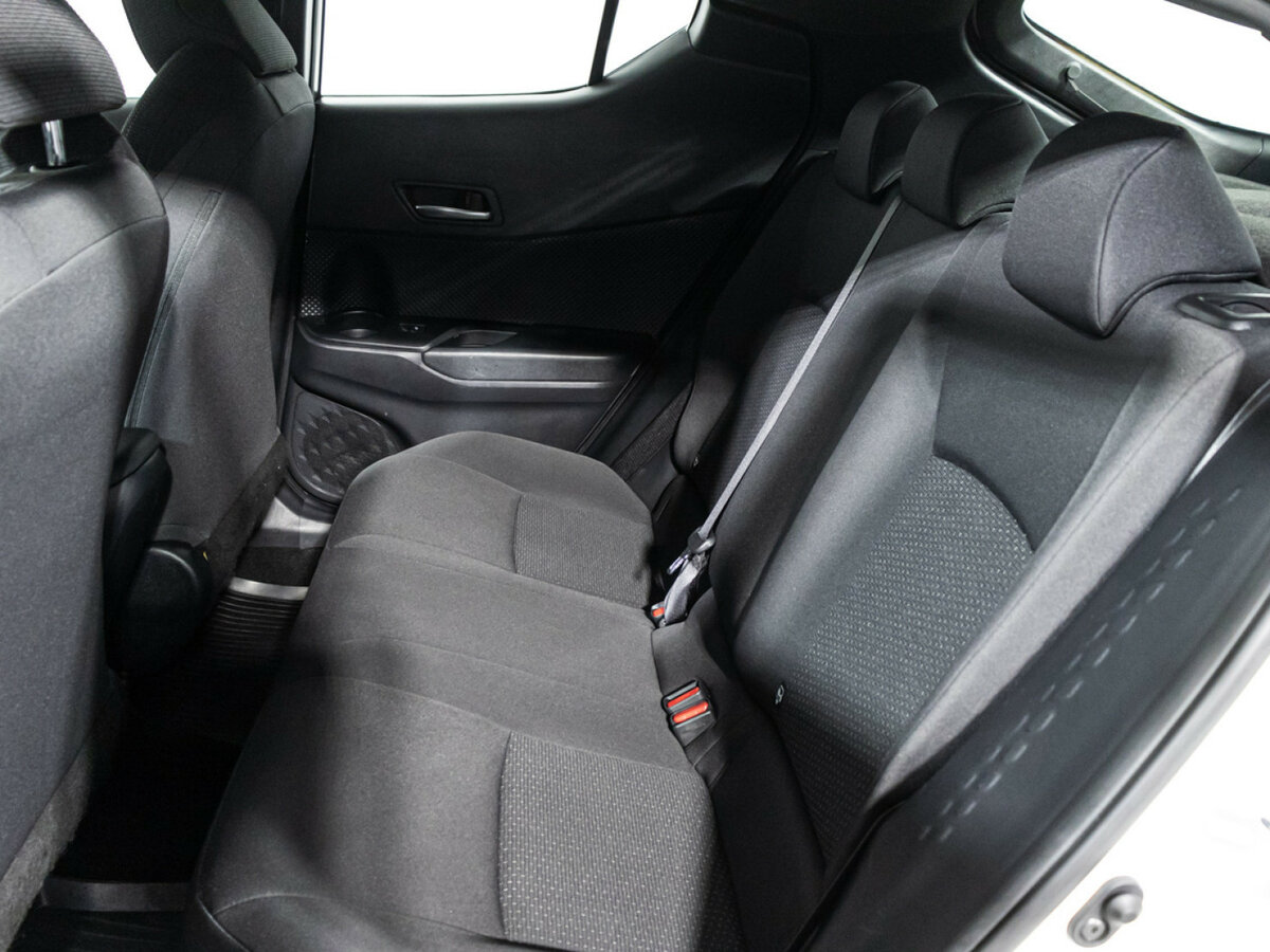 Тойота Ц-ШР б/у, 2018, Вариатор. Фото: #9