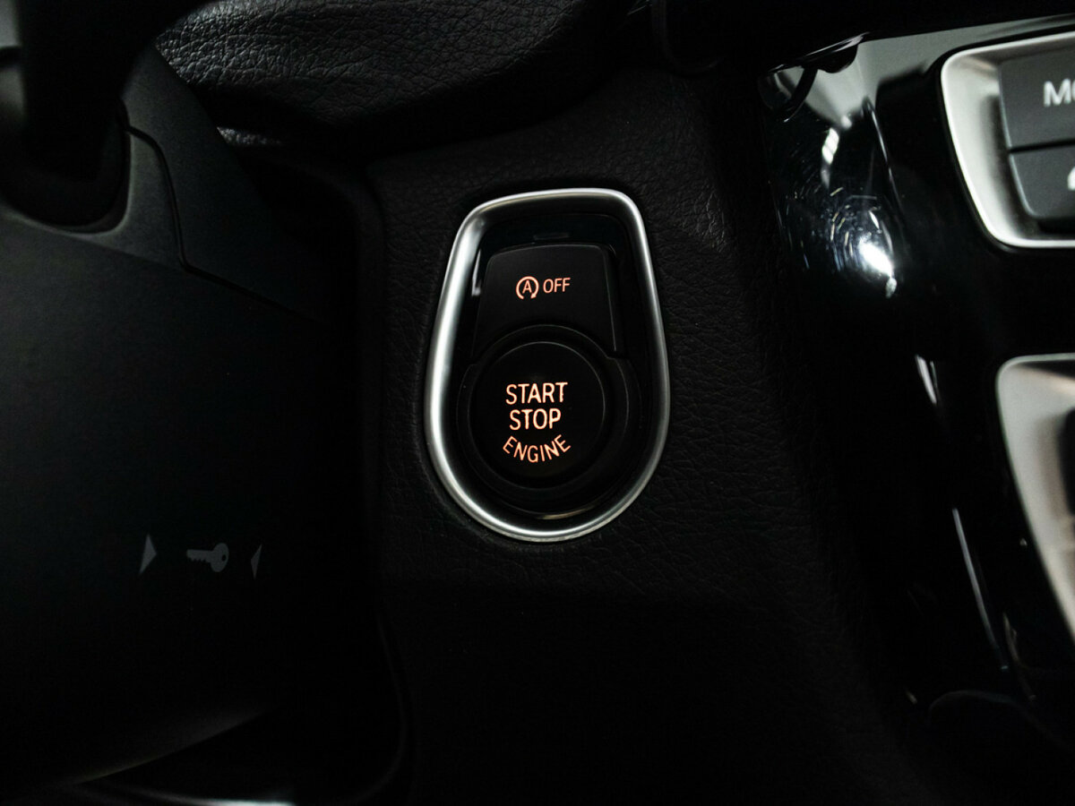 БМВ 3 серии б/у, 2017, Автоматическая. Фото: #15