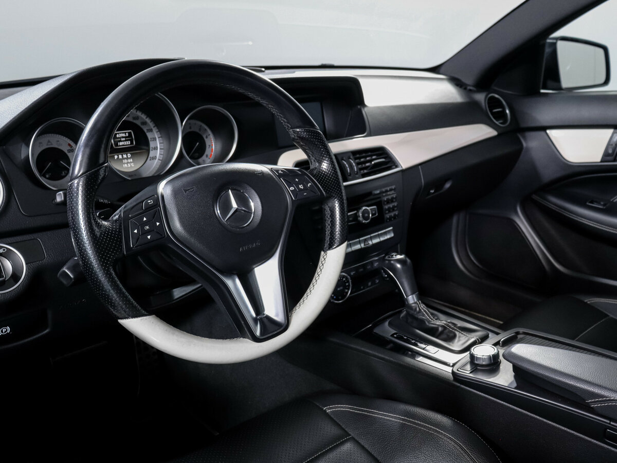 Мерседес-Бенц Ц-Класс б/у, 2012, Автоматическая. Фото: #10