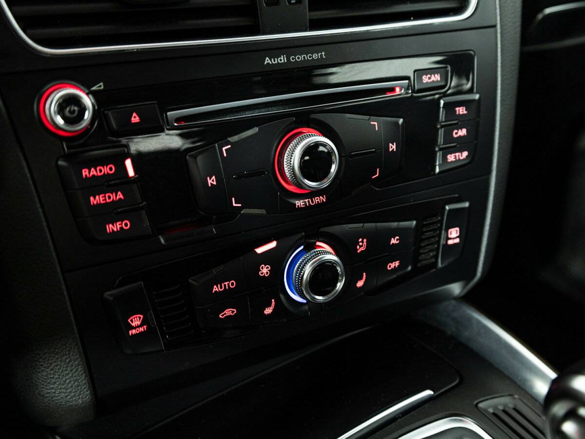 Ауди К5 б/у, 2012, Автоматическая. Фото: #14