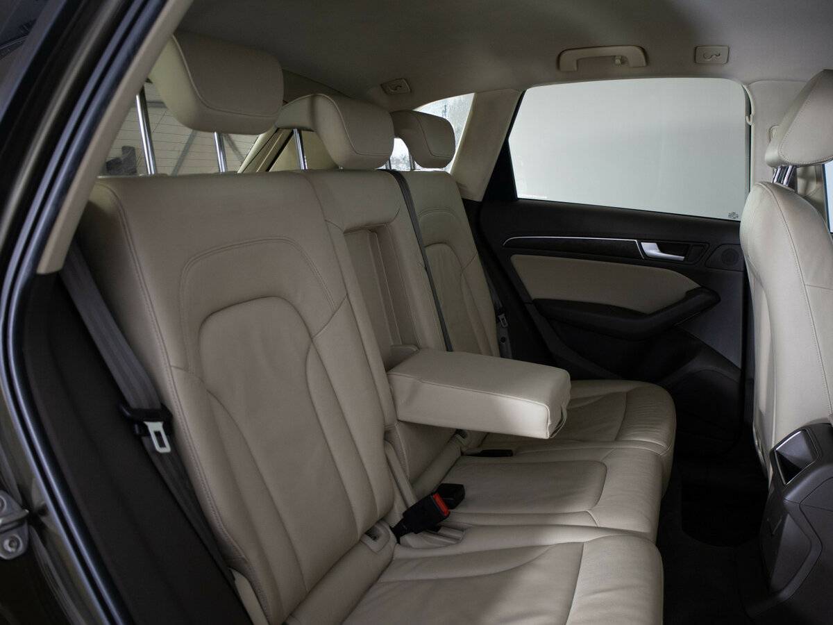 Ауди К5 б/у, 2012, Автоматическая. Фото: #16