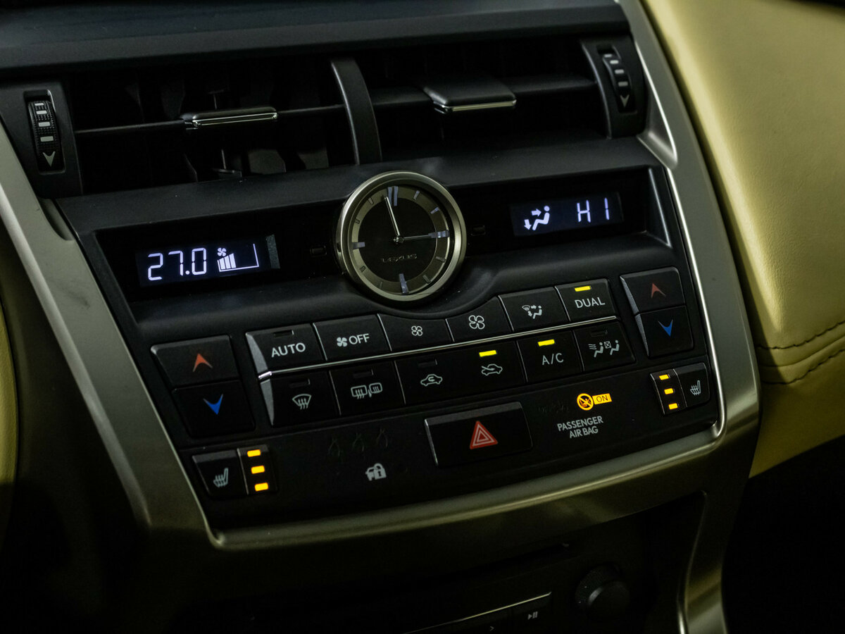 Лексус Н-Икс б/у, 2015, Вариатор. Фото: #14